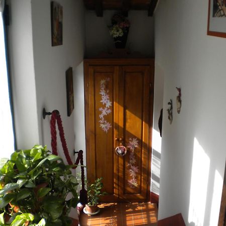 La Fiaba Guest House คาสเตลลินาอินเคียนติ ภายนอก รูปภาพ