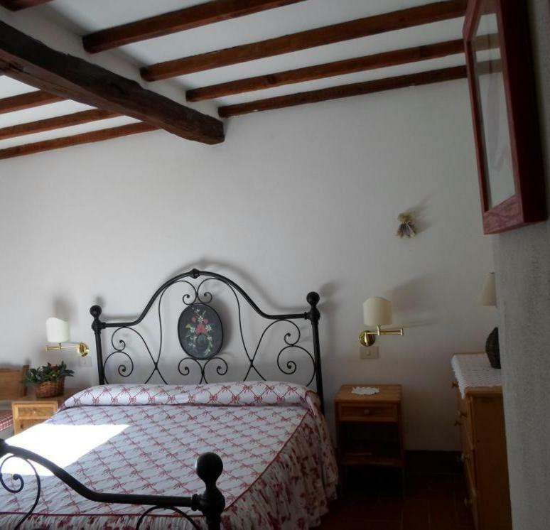 La Fiaba Guest House คาสเตลลินาอินเคียนติ ภายนอก รูปภาพ